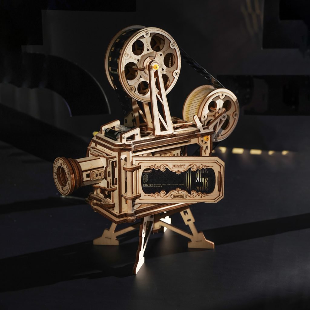 3D Wooden Puzzle - Enter the Magical World of Cinema with Vitascope/Film Projector